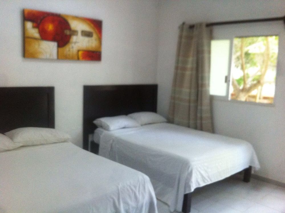Hotel 41 Valladolid ภายนอก รูปภาพ