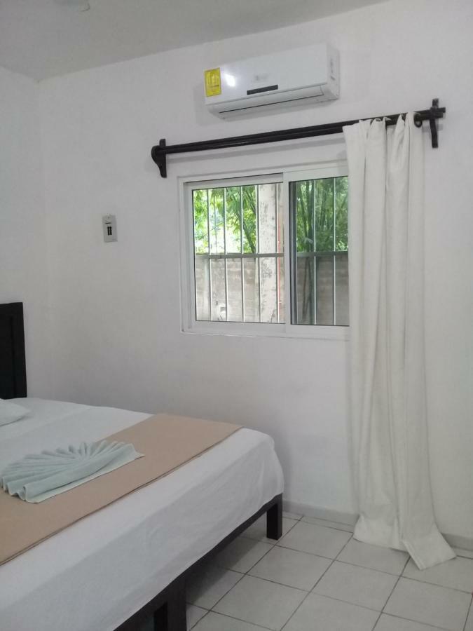 Hotel 41 Valladolid ภายนอก รูปภาพ