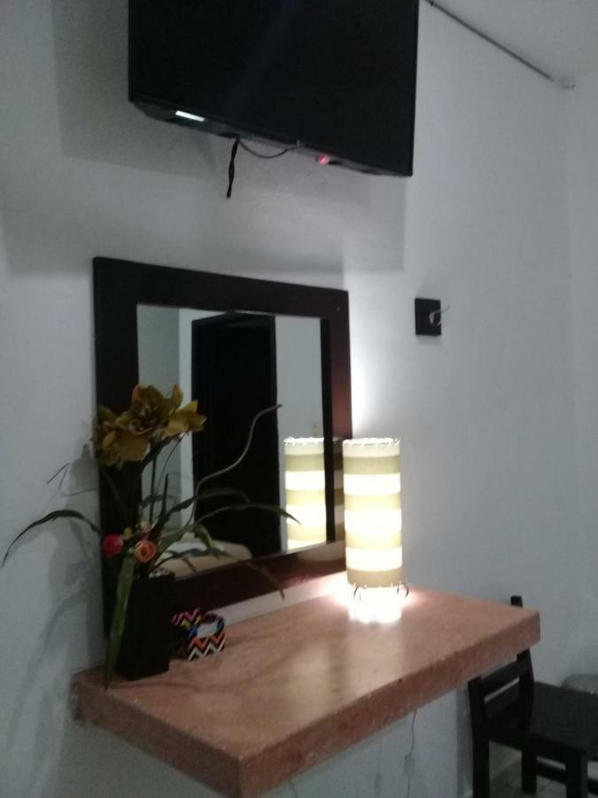 Hotel 41 Valladolid ภายนอก รูปภาพ