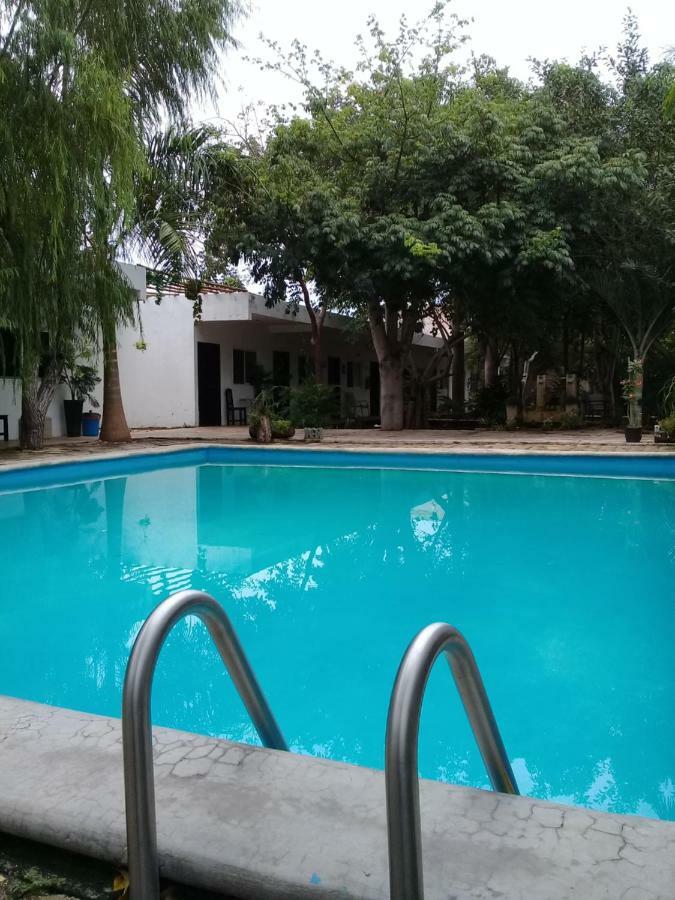 Hotel 41 Valladolid ภายนอก รูปภาพ